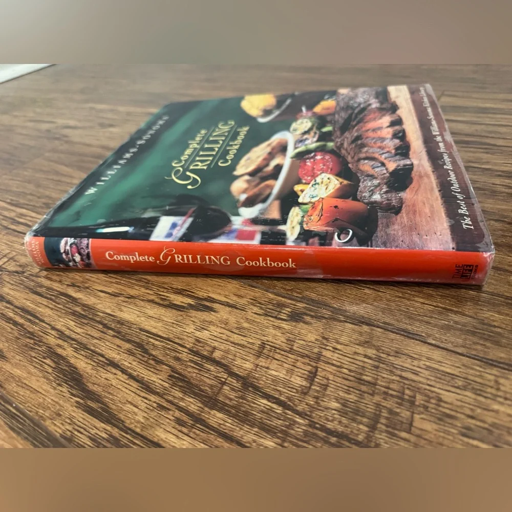 Williams Sonoma Grilling Cookbook with Green and Brown Cover